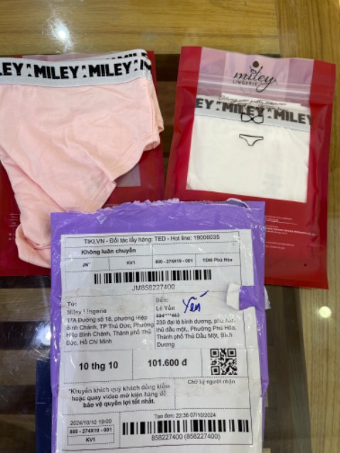 Sp mô tả màu da, nhưng giao màu hồng.