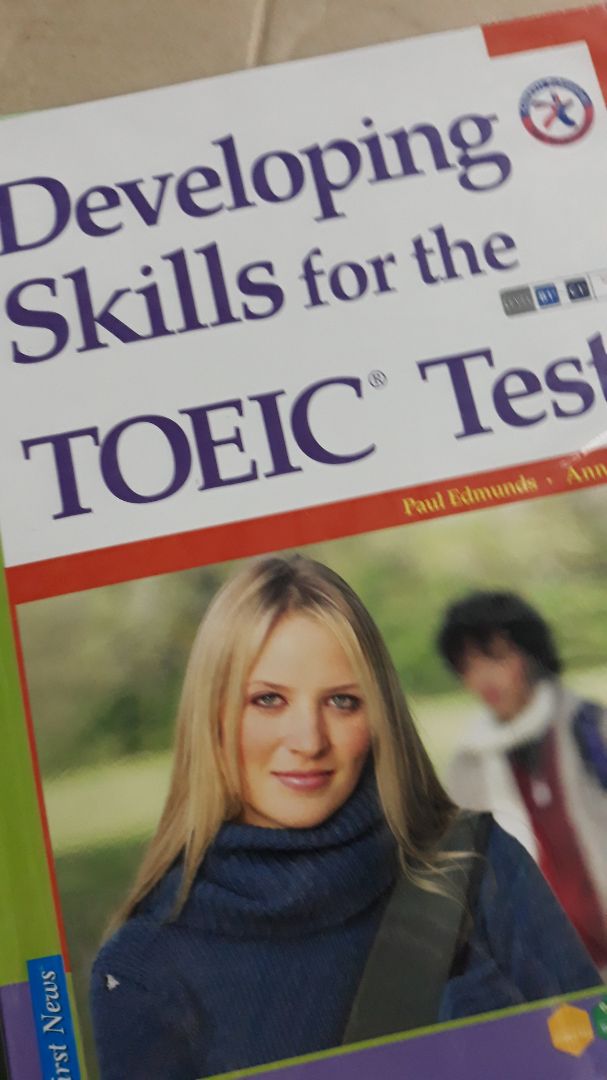 - shop giao hàng rất nhanh, t6 đặt t7 có hàng rồi. sách được bọc kĩ, không rách, không cong.
- giá sách 110k là gốc rồi không có giảm giá gì hết.
- thấy First News là không hi vọng gì rồi, bỏ tiền ra mua mà bên trong có khác gì sách photo đâu trời