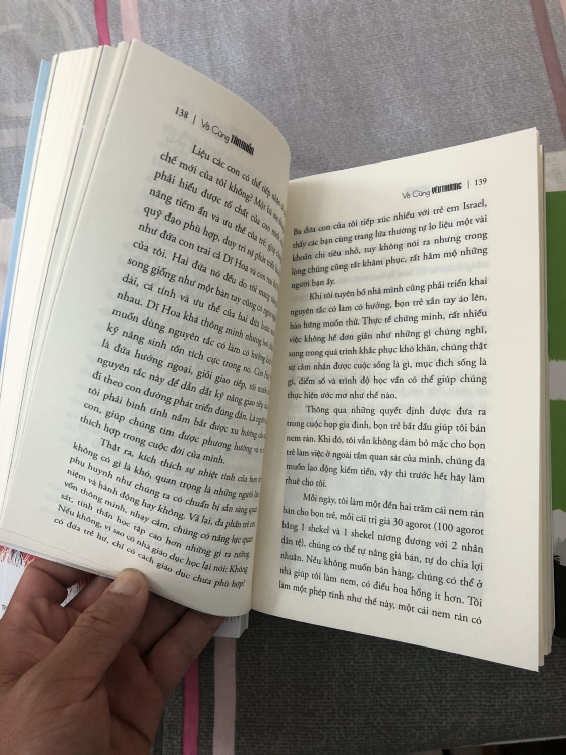 Chất lượng giấy in kem, mầu vàng vàng