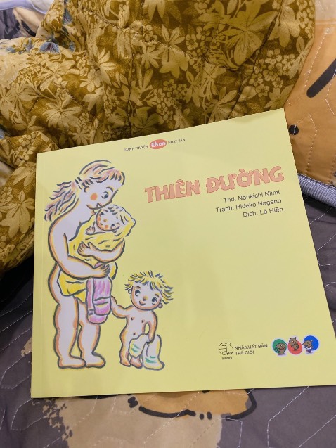 sách đơn giản nhưng k hiểu sao con mình thích thế luôn. nhưng hình vẽ đẹp chắc giống tâm lý bọn nhỏ