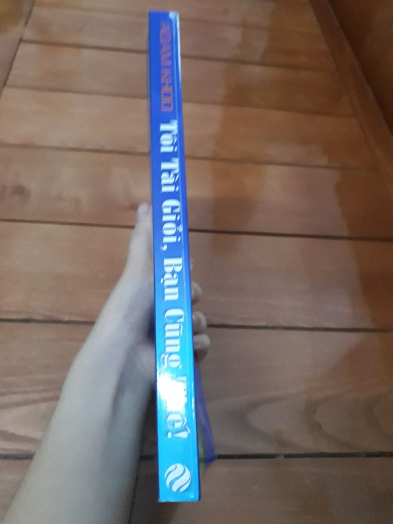 Tiki giao hàng khá nhanh. Mình mua quyển Tôi tài giỏi bạn cũng thế và cuốn Bước chậm lại giữa thế gian vội vã thì thấy cả 2 đều hay. Cuốn này thì có ưu điểm hơn là vì là sách kĩ năng nên có màu và hình ảnh rất bắt mắt, tạo cảm hứng khi đọc. Với lại giấy tốt, mực in không bị nhòe, rất đẹp và màu sắc. Nội dung hay, có nhiều phương pháp học rất hay và nổi tiếng . Mình thấy nó khá dễ áp dụng, hướng dẫn rất chi tiết???. Mình trừ 1 sao vì khi giao đến đóng gói bên trong hơi sơ sài một chút, seal bị rách. Nói chung là ổn.
