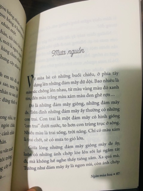 Tản văn 1-2 trang dễ đọc