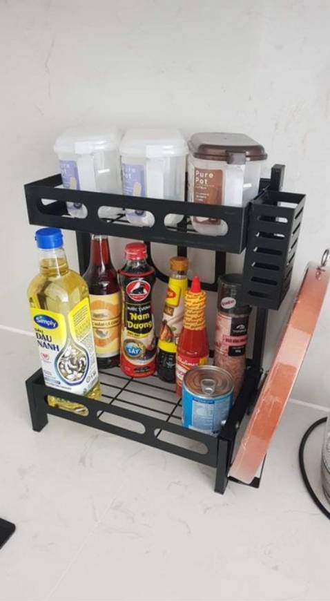 Ngoài mong đợi . Để gia vị rất tiện. Kệ cũng to chứ k bé như mình nghĩ. Thiết kế đẹp tỉ mỉ, thông minh, đáng đồng tiền. Shop giao hàng nhanh. Thanks