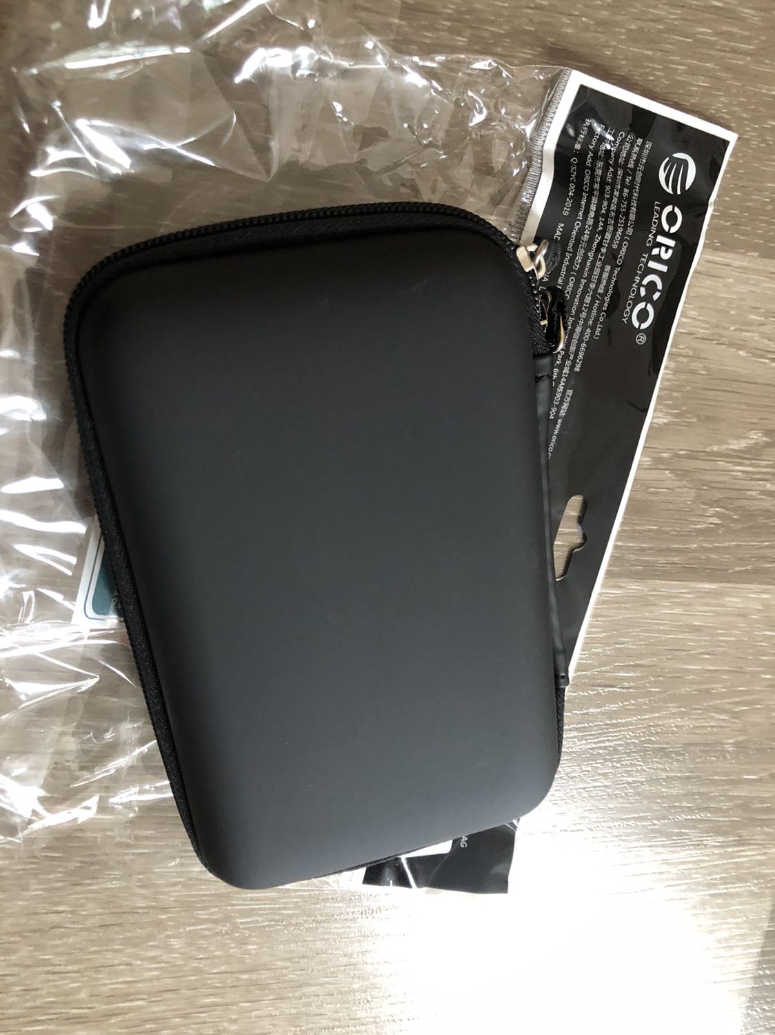 Giao nhanh 2h. Mẫu đẹp, xuất sắc 5*, đóng gói tốt, bọc kĩ, sản phẩm nhận không trầy xước. Hài lòng.