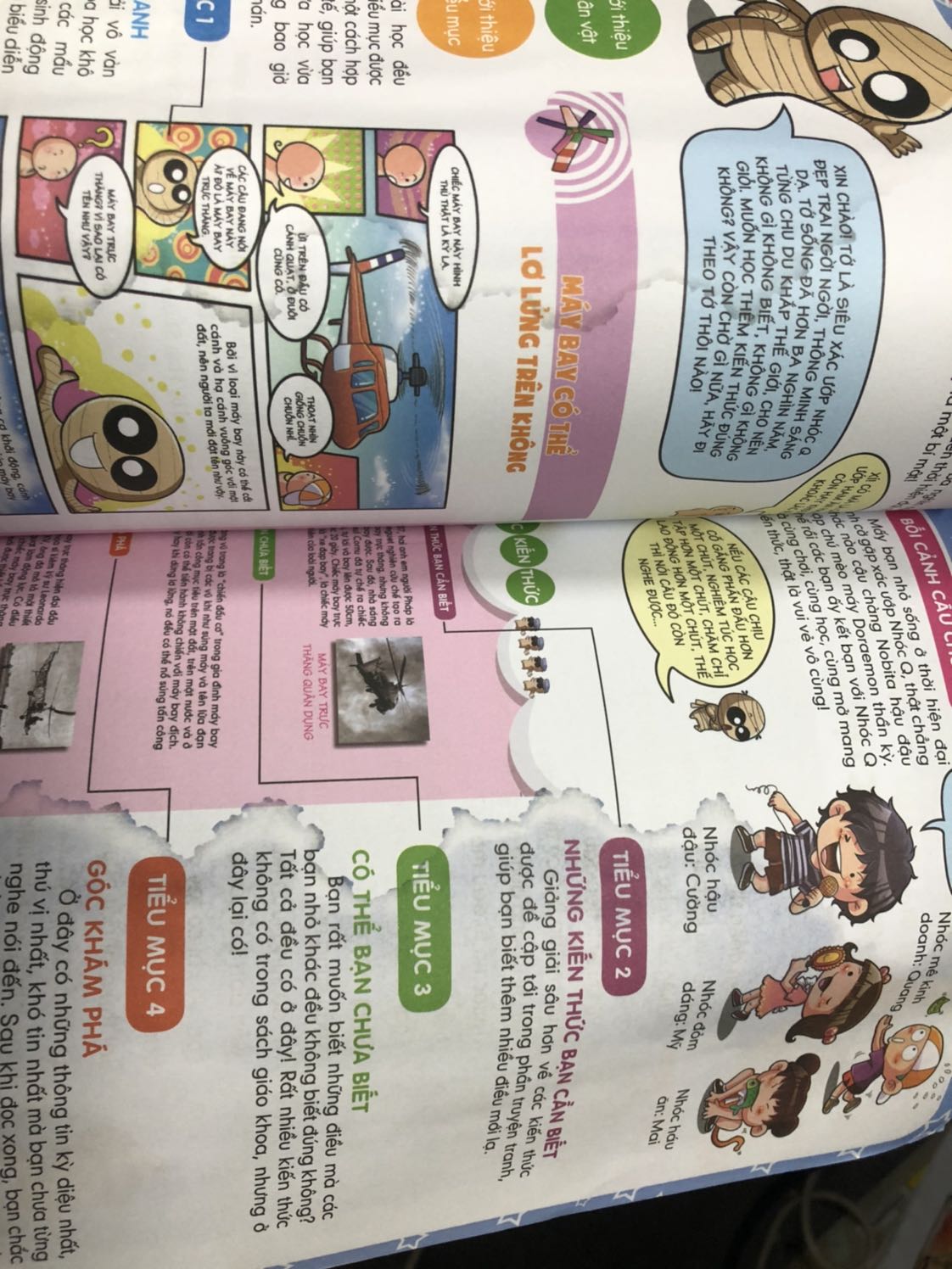 Sách giao bị ướt như rơi vào nước vậy. Mong tiki xem lại cách đóng và bảo quản hàng