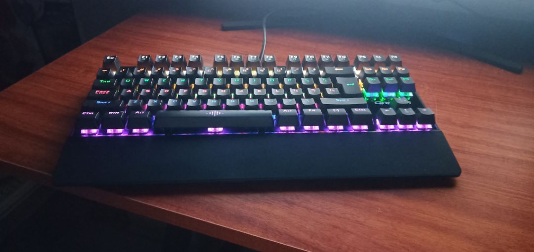 Mình đã mua và hài lòng vs bàn phím k28 này Mình đã mua và hài lòng vs bàn phím k28 này