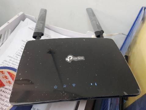 Hàng hoá ok, giá tốt. Sóng sánh ổn định, cấu hình dễ dàng, có đặt được 4g only và xem được tin nhắn ***. Bind vào tk TP-Link nên quản lý đc router từ xa 👍