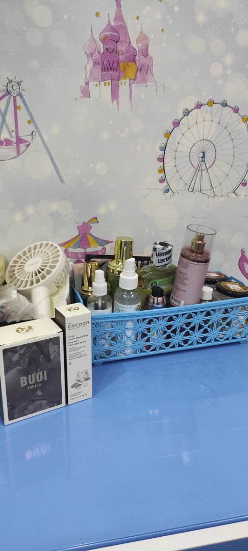 đóng hộp kỹ càng. giao hàng nhanh. serum mình bôi lên da đầu trước khi gội ngâm 20p. sau khi gội mình xịt dầu bưởi lên tóc mịn mượt và mùi dịu nhẹ. đóng hộp kỹ càng. giao hàng nhanh. serum mình bôi lên da đầu trước khi gội ngâm 20p. sau khi gội mình xịt dầu bưởi lên tóc mịn mượt và mùi dịu nhẹ.