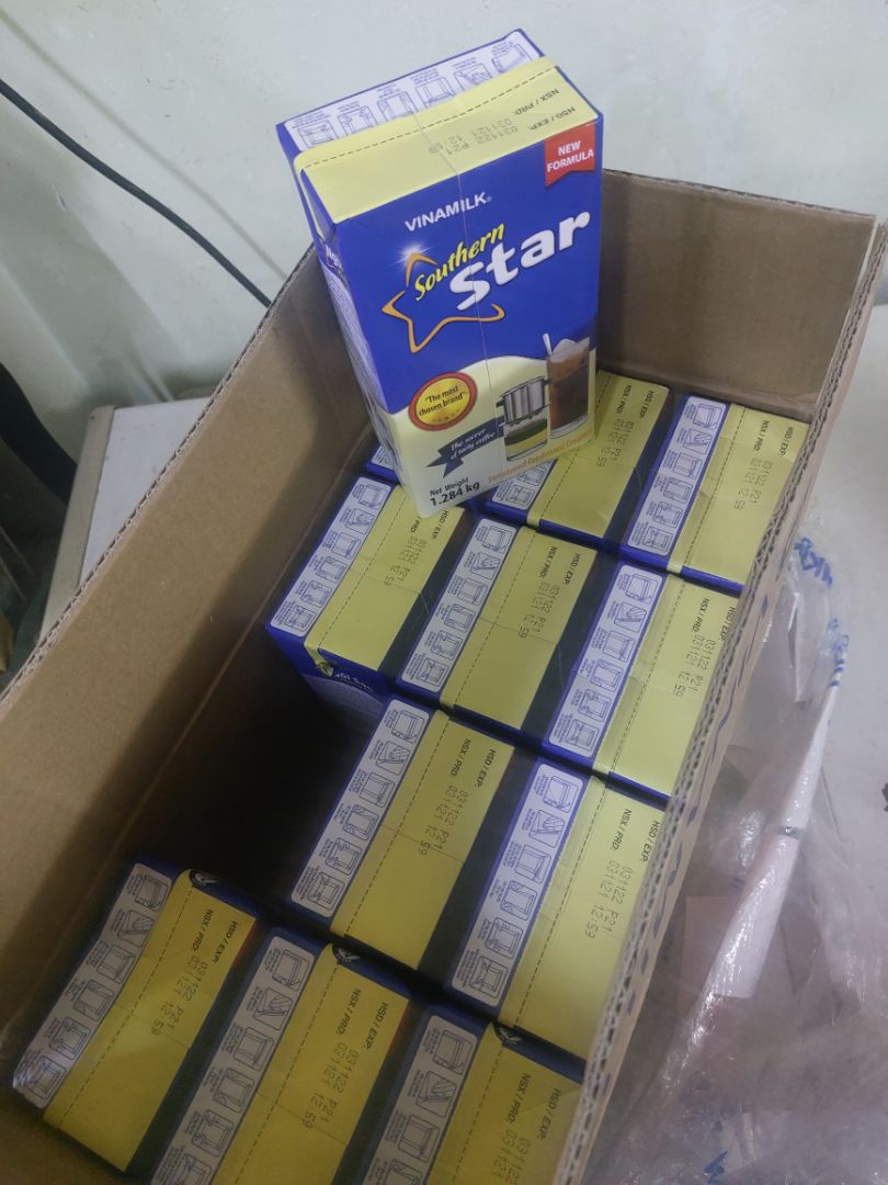 Tiki giao hang nhanh cẩn thận ko bị móp méo. date rất xa nên yên tâm sử dụng. sẽ ủng hộ shop tiếp tục Tiki giao hang nhanh cẩn thận ko bị móp méo. date rất xa nên yên tâm sử dụng. sẽ ủng hộ shop tiếp tục