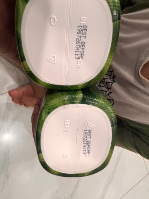 Giao 2H siêu nhanh, đúng là tiki, vẫn mê cách đóng gói tiki, vì môi trường nên dùng lại bìa carton hư đêr chống sốc, đỡ ô nhiễm mà lại êm. Khuyến mãi 177k/cặp dầu gội, date mới