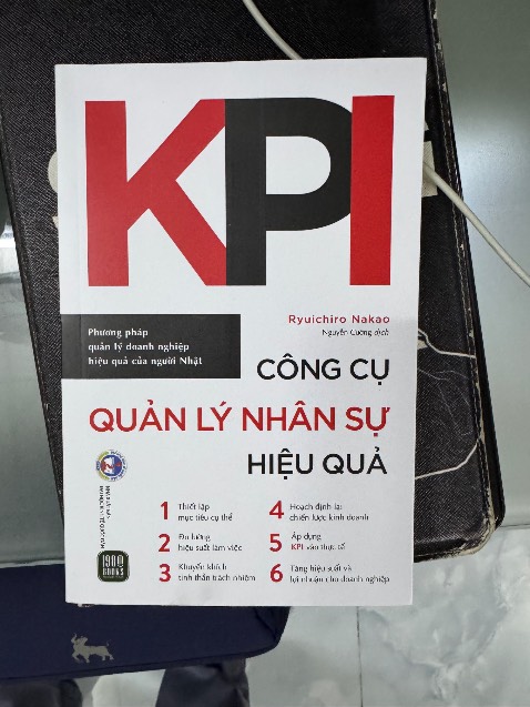 Sách hay, nội dung bổ ích