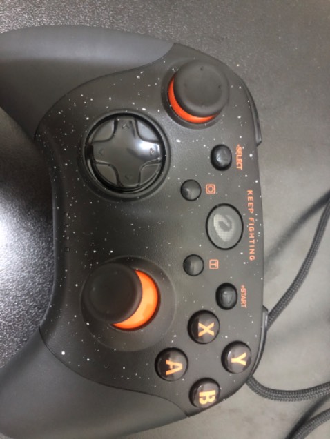 Tay cầm bị lỗi nút analog phải bị kẹt khó di chuyển, nhắn shop thì k trả lời Tay cầm bị lỗi nút analog phải bị kẹt khó di chuyển, nhắn shop thì k trả lời