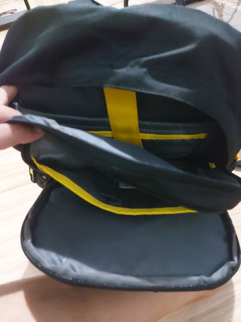 hàng rất đẹp . rất chắc chắn . có tem bảo hành đầy đủ . đóng gói cẩn thận . tôi rất thích nó . giao hàng nhanh sớm hơn dự kiến .   cảm ơn cửa hàng .