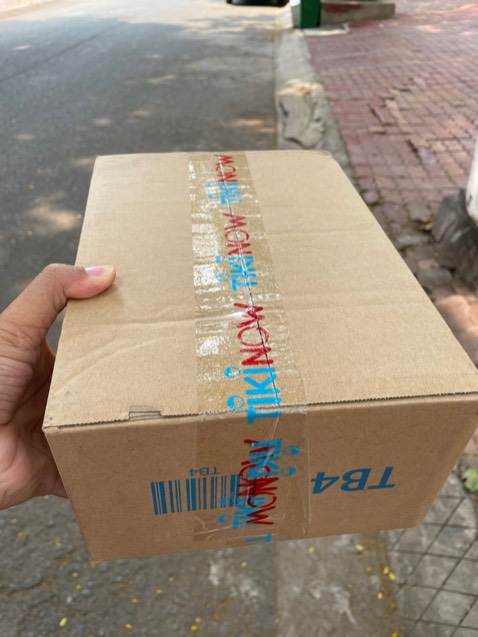 Tiki now giao hàng nhanh chóng. Hàng đẹp, chất. Nên mua! Tiki now giao hàng nhanh chóng. Hàng đẹp, chất. Nên mua!