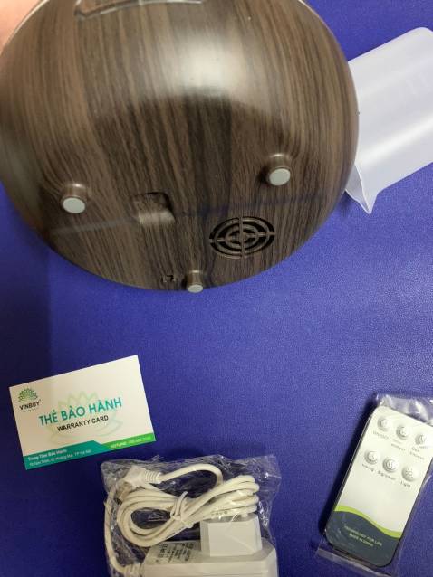 Tạo độ ẩm tốt ; phun sưong đều và mạnh lắm; không có tiếng ồn bật khi ngủ còn có đèn led đổi màu; thiết kế nhìn rất ok; phòng m hay bật điều hoà có máy này ok hẳn; đỡ khô da; cũng tốt cho e bé nhà mình; chính hãng vinbuy ; nói chung ok Tạo độ ẩm tốt ; phun sưong đều và mạnh lắm; không có tiếng ồn bật khi ngủ còn có đèn led đổi màu; thiết kế nhìn rất ok; phòng m hay bật điều hoà có máy này ok hẳn; đỡ khô da; cũng tốt cho e bé nhà mình; chính hãng vinbuy ; nói chung ok