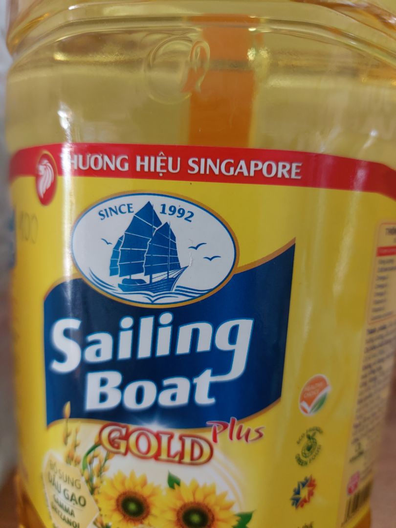 shop giao hàng nhanh, đóng gói cẩn thận, dầu màu đẹp giá hợp lý