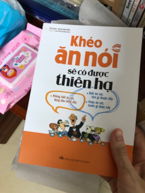 Đóng gói cẩn thận,bìa sách đẹp,sách hữu ích
