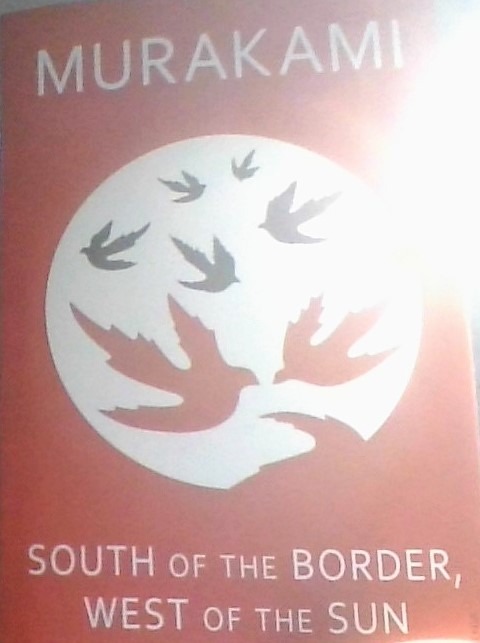 Sách được nhận sớm hơn so với dự kiến, được gói bọc đầy đủ cẩn thận kĩ lưỡng, màu sắc và chất lượng in ấn của sách rất tốt, giấy thơm