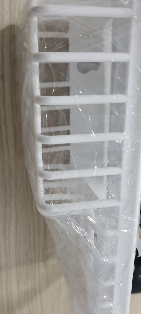 To hơn trong hình đơn hàng, giao trễ hết một ngày. Giao thiếu hai miếng hút chân không như hình quảng cáo không biết làm sao xài luôn.