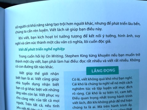 Mình ko biết đây có phải sách *** ko, nhưng chữ in trên giấy rất nhoè, không được nét như các sách khác đã mua. 

Nội dung sách với người tập viết như mình là ổn, hướng dẫn cụ thể chi tiết từng ngày. Cứ chăm chỉ làm theo sách thì chắc chắn sẽ viết tốt hơn