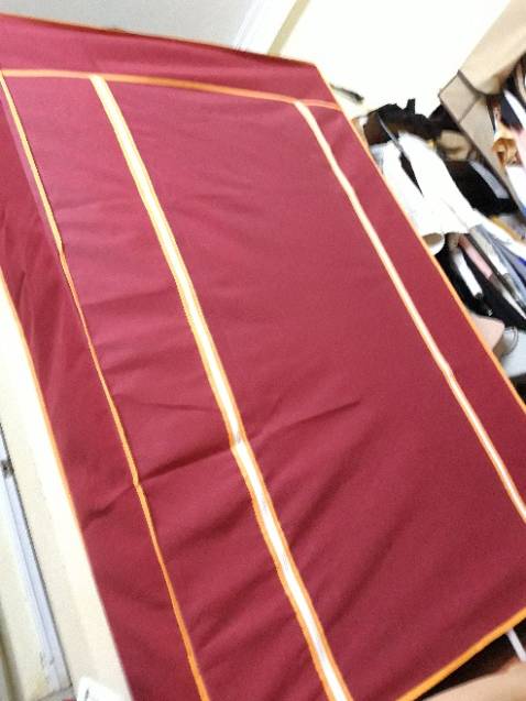 Hiiiiiii shop, tớ đã mua 3 lần tủ vải của shop, hôm nay mới đánh giá
Chất lượng SP rất rốt, vải rất dai, khung chắc chắn đựng được nhiều đồ nặng, lắp quá dễ
Giá lại rất Ok, rất ủng hộ shop, sẽ giới thiệu bạn bè tới shop
Shop xứng đáng được 5 sao, vì tủ rất chắc và đẹp, 
Cảm ơn shop và sẽ quay lại
Có điều mấy đơn thì có lúc chậm có lúc nhanh, tủ thì có đợt khóa này có đợt khóa khác, nhưng hem sao!!