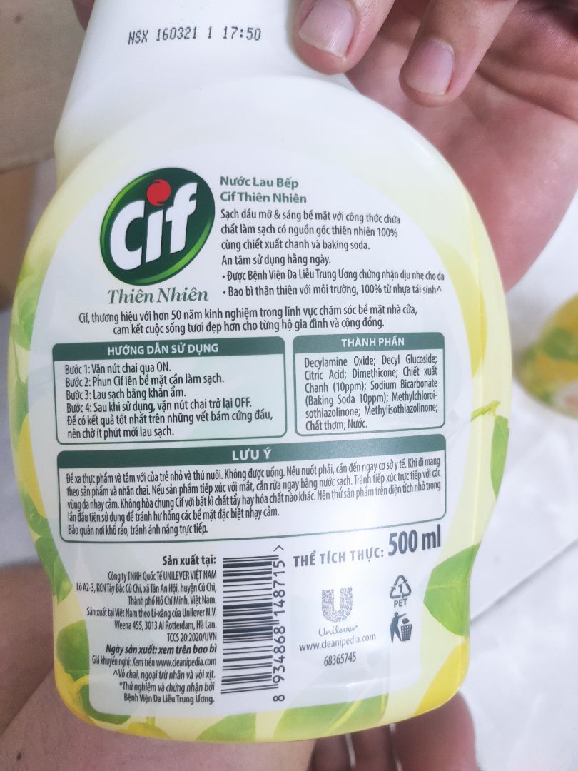 Sản phẩm đóng gói khá kỹ, mình mua để tẩy trên bề mặt bếp từthaays cũng tạm ổn.