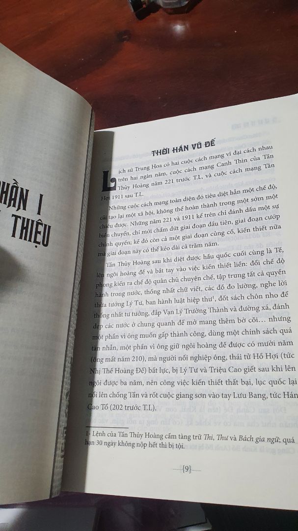 Dự kiến 12.6 giao nhưng đến 18.6 mới giao nên hơi quạu!