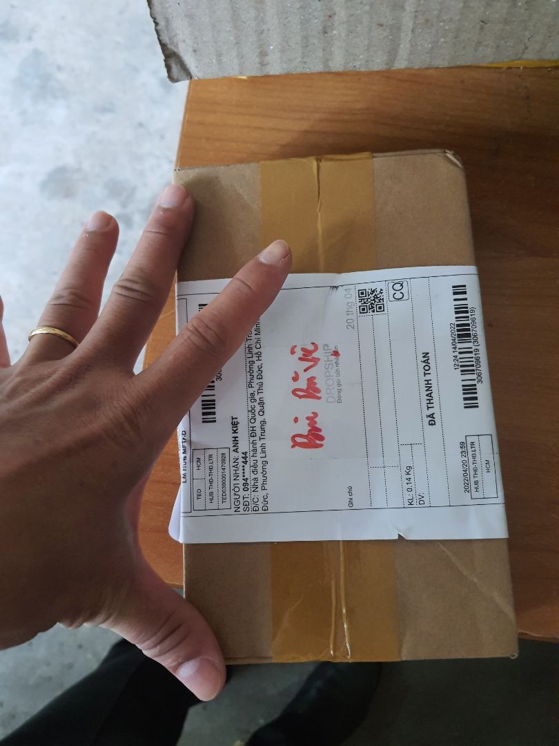 Mua case cho Tab A, shop chuyển case điện thoại gì đó, mỏng te! Thanh toán rồi, ko thể có mặt lúc giao hàng, đành chịu. Mua case cho Tab A, shop chuyển case điện thoại gì đó, mỏng te! Thanh toán rồi, ko thể có mặt lúc giao hàng, đành chịu.