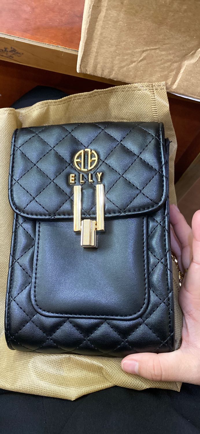 Đẹp, mua được giảm giá theo giá đã giảm, quá rẻ luôn.. Lại được màu mình thích (ngoài cửa hàng hết màu đen rồi)