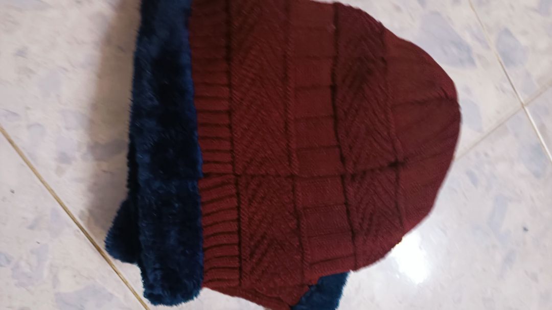 mũ đẹp, vải mềm mịn, chưa giặc ko biết xù lông ko