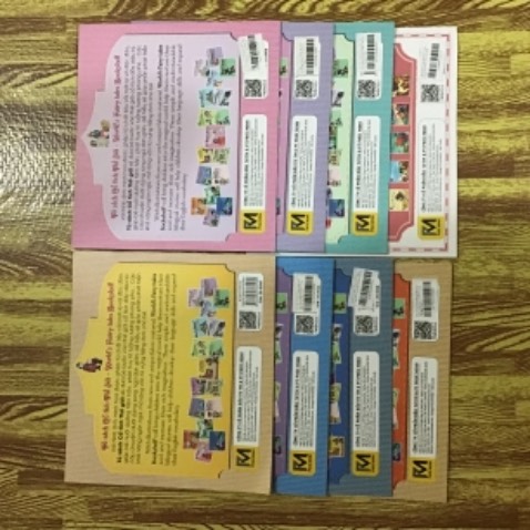 Sách bọc cẩn thận,giá tốt do mua đúng dịp mua 8sp giảm 58%. Giao hàng nhanh. Có vài chỗ móp nhẹ nhưng về cơ bản vẫn quá ổn,quá đẹp. Xin cảm ơn !