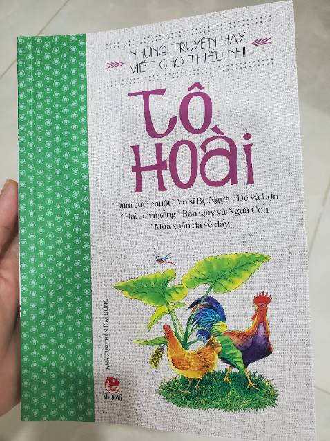 Sách rất đẹp luôn. Giấy dày dặn.