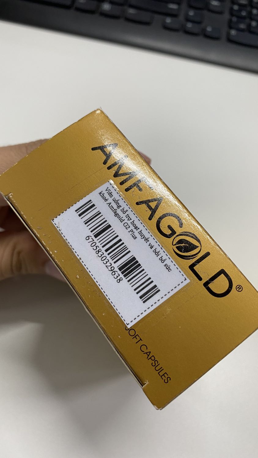 Mới uống được 1 tuần nên chưa thấy hiệu quả cụ thể. Vỏ hộp bên ngoài có vẻ hơi cũ như kiểu đã mở ra đóng vào nhiều lần, nhưng còn bên trong thì bao bì nguyên vẹn.