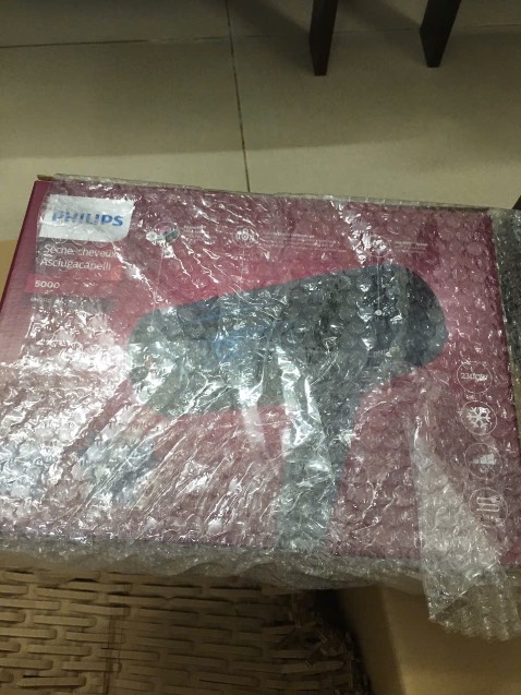 Hàng giao nhanh! Đã dùng máy sấy tóc chính hãng  của Philips trước giờ nên chất lượng là điều khỏi phải bàn!