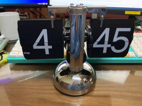 Giao hàng nhanh đóng gói kĩ. Sản phẩm đồng hồ lật số khá ưng ý mình