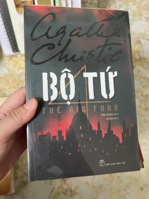 Shop đóng gói cẩn thận và giao nhanh.
Sách mua giá rất tốt ah.