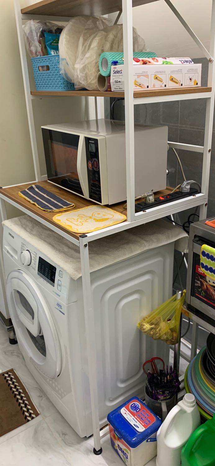 Giao hàng nhanh chóng, sản phẩm tiện lợi , được ngăn 1 dài để được lò vi sóng để đồ hâm quá tiện