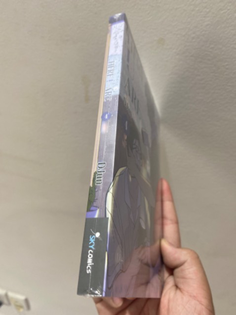 Truyện rất xinh, chống sốc không tốt lắm tuy nhiên giao tới vẫn còn nguyên ko vỡ với móp