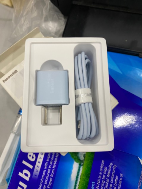 Nhỏ xinh và best trong tầm giá. Thương hiệu baseus luôn tin tưởng.