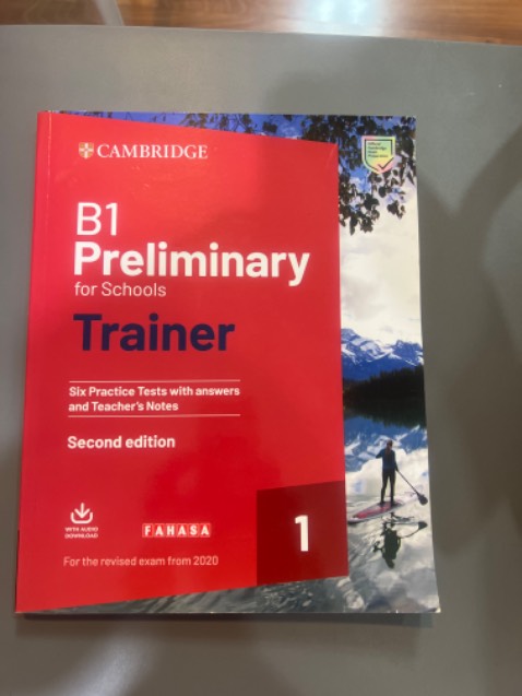 Sách đẹp, nội dung hay. Fahasa có nhiều sách ngoại ngữ hữu ích, giá tốt. Giao hàng nhanh hơn dự kiến! Sách đẹp, nội dung hay. Fahasa có nhiều sách ngoại ngữ hữu ích, giá tốt. Giao hàng nhanh hơn dự kiến!