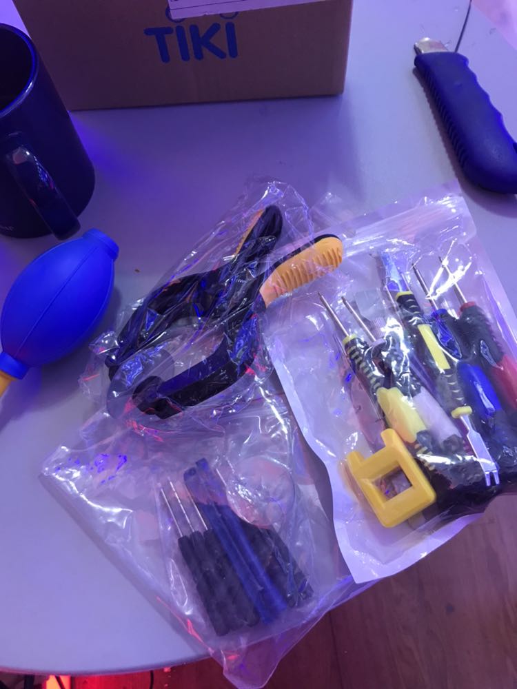 Đầy đủ như hình đóng gói cẩn thận, đủ đồ, xứng đáng trong tầm giá, hàng giao nhanh