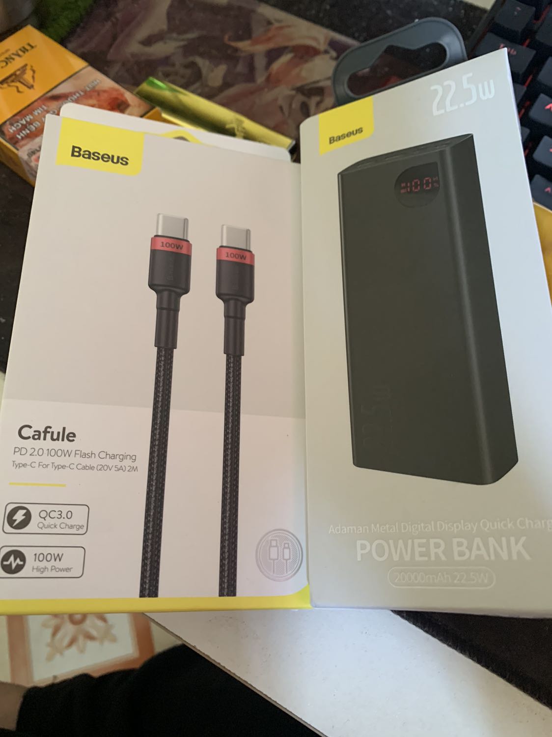 Đóng gói cẩn thận chắc chắn.