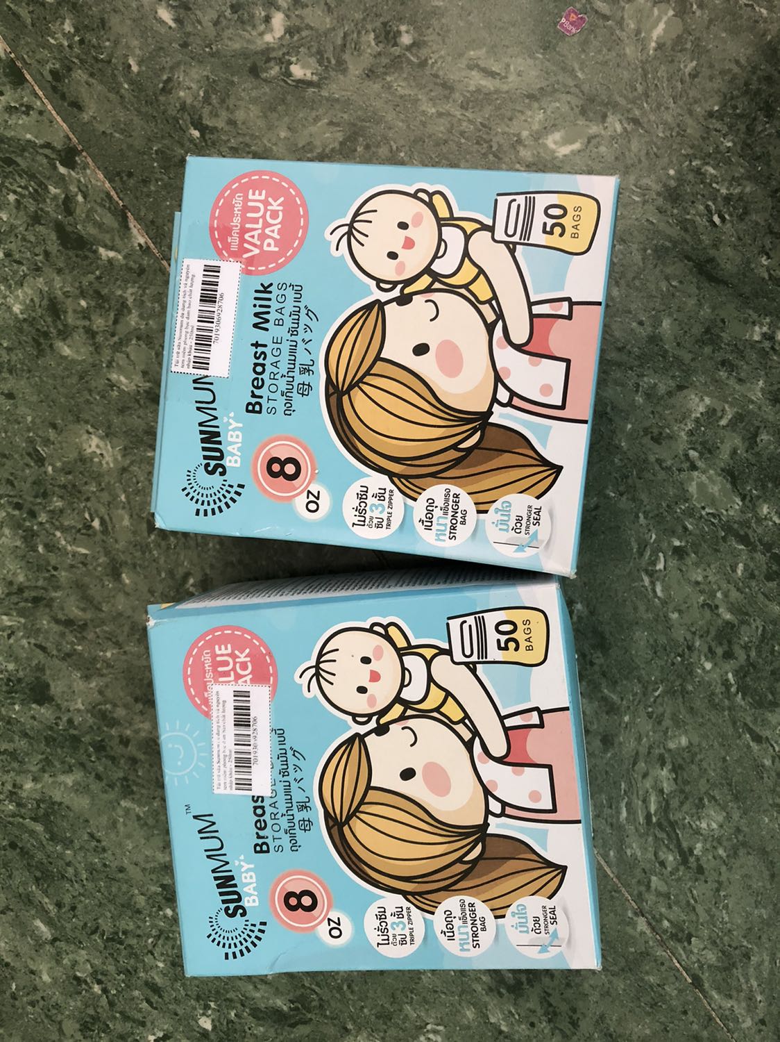 Sản phẩm này rất chất lượng, túi dày dặn,3 lớp khoá kéo chắc chắn,shop đóng gói rất cẩn thận, giao hàng nhanh nữa,mùa dịch mà đặt 2 ngày đã nhận được hàng.Sản phẩm rất tốt với giá thành hợp lý, rất cần thiết đối với các mẹ bỉm hút sữa trữ đông cho bé yêu😃❤️