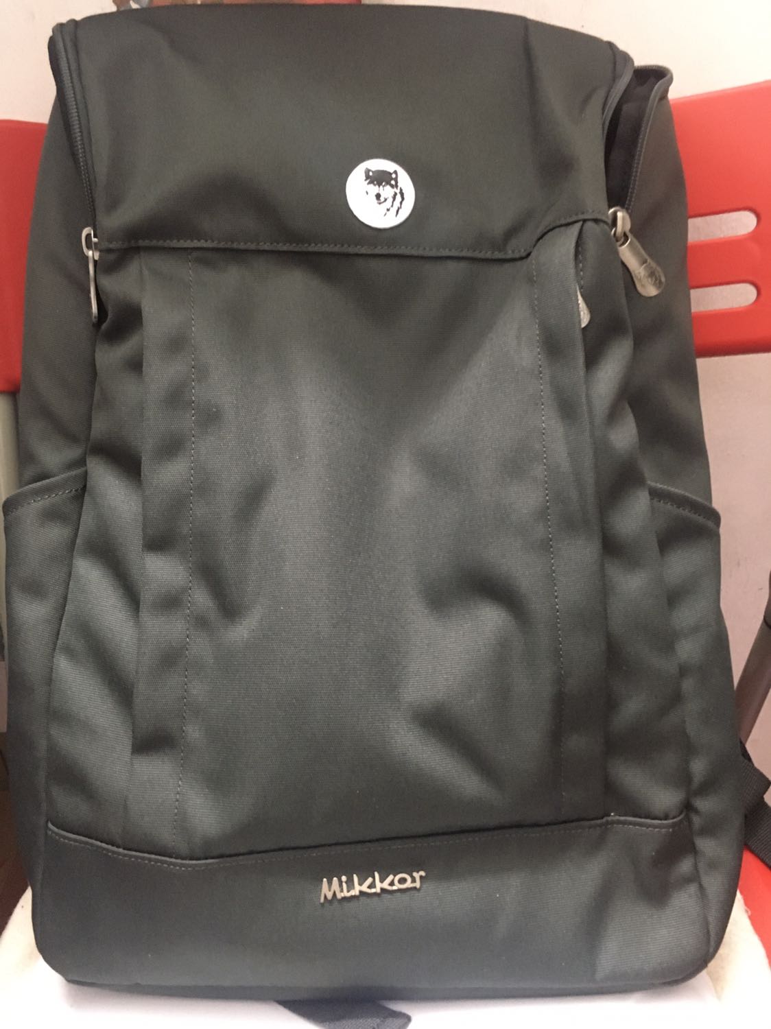 Balo rất đẹp. Shop gửi đúng màu. Mỗi tội giao hàng hơi lâu.