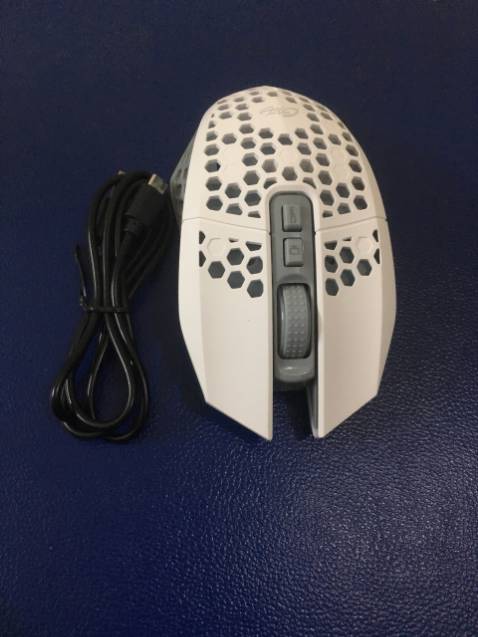 chuột thiết kế độc đáo, ấn tượng 
đóng gói cẩn thận
hàng chính hãng
cầm chắc tay, dùng khá nhạy 
chất lượng sản phẩm tuyệt vời chuột thiết kế độc đáo, ấn tượng 
đóng gói cẩn thận
hàng chính hãng
cầm chắc tay, dùng khá nhạy 
chất lượng sản phẩm tuyệt vời