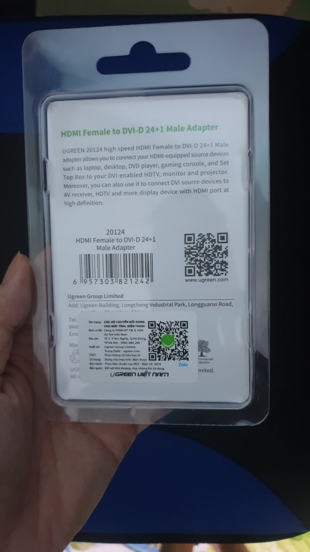 màn hình máy bàn mình cũ rồi nên chỉ có 2 cổng d-sub và dvi thôi nên khi xuất từ cổng hdmi của card màn hình rời phải mua thêm cục này. Cắm phát ăn luôn. Hàng Ugreen chất lượng tốt lắm các bạn.