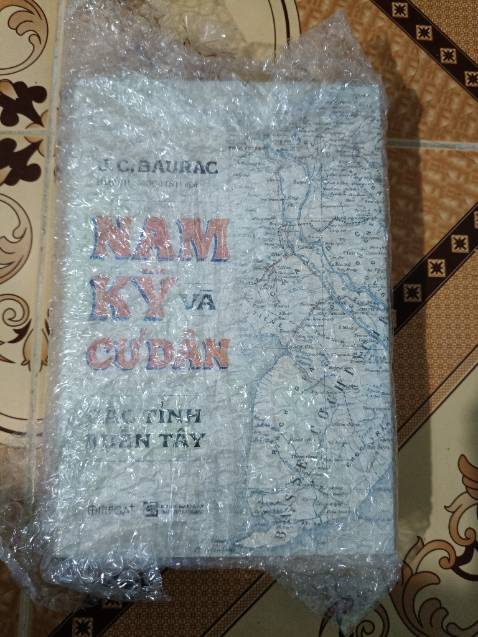 Tiki giao siêu nhanh, hàng đóng gói rất kĩ, sách vẫn còn seal
