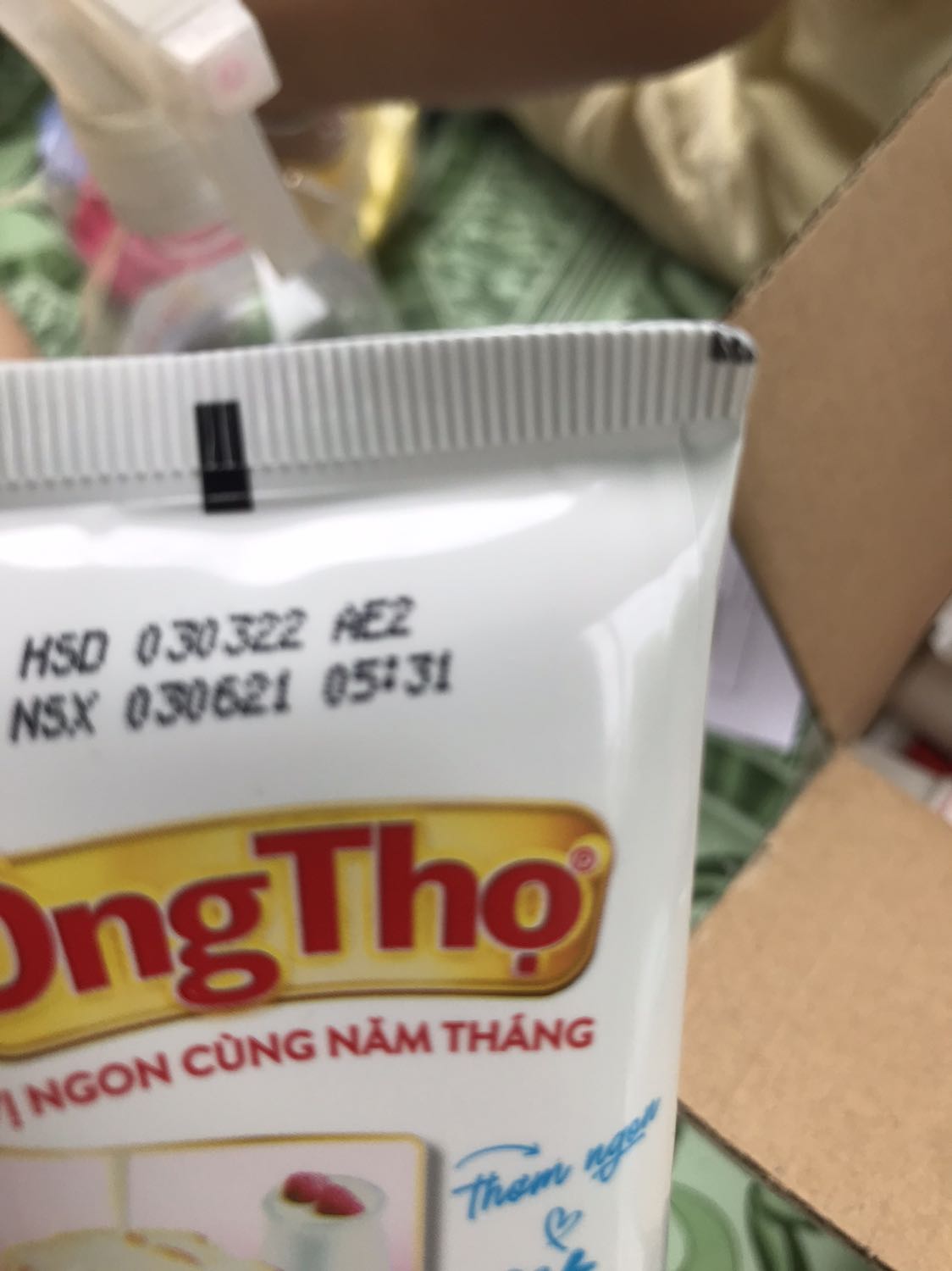 Đóng gói cẩn thận, hạn sử dụng còn xa, giao hàng nhanh.