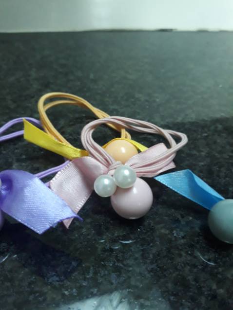 dây buộc tóc nasi mắt ếch dễ thương lắm ạ. Màu sắc rất đẹp. Quá rẻ. Rất hài lòng