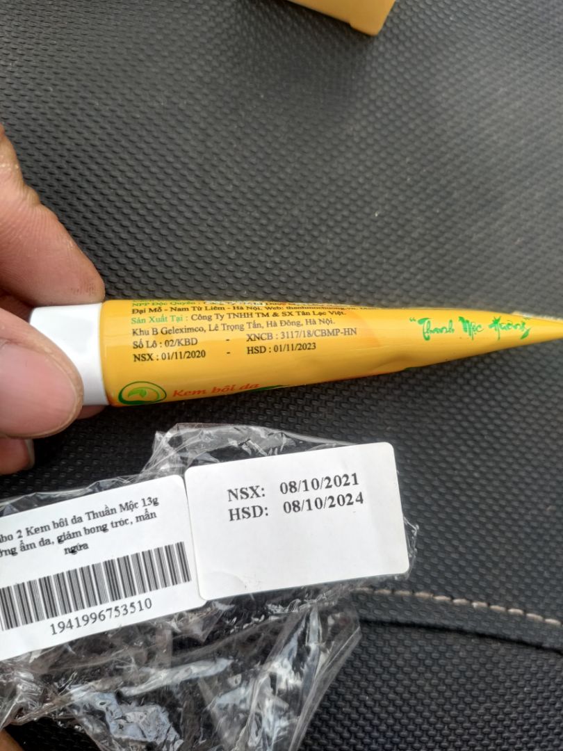 *** shop hô biến ngày sản xuất và hạn sử dụng luôn haizzz quá thất vọng về shop